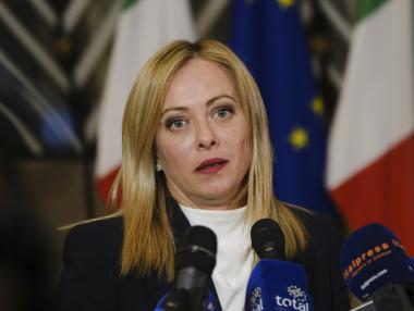 След пазарния шок Италия смекчава репресиите срещу банките