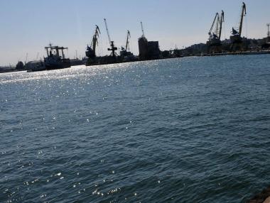 Българският износ върви устойчиво надолу