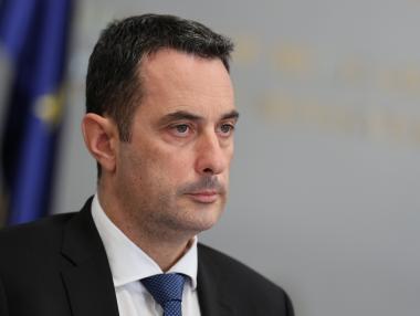 Новините от седмицата: Рокади в железниците и АЕЦ-а; Четири нови ритейл парка в София