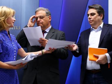 Вечерни новини: Държавни пари за „Топлофикация-Габрово“; КЗК одобри сделката за кулите на Vivacom