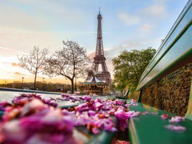 Как Париж се превърна в град за пешеходци?