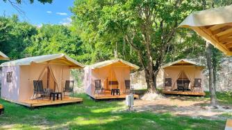 Нов глемпинг отвори близо до Каварна (галерия)