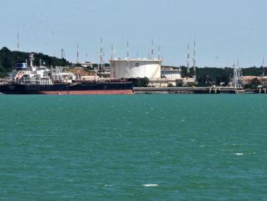 Вечерни новини: „Пристанищна инфраструктура“ взе лиценз за „Росенец“; БРИКС се разширява