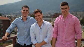 Може ли AI да реши проблема с липсата на персонал в заведенията?