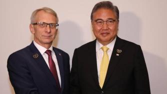 Вечерни новини: Денков се надява на корейски инвестиции; Обещание за строг контрол върху държавната „черна касичка“