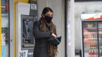 Банките в България затягат условията за отпускане на кредити