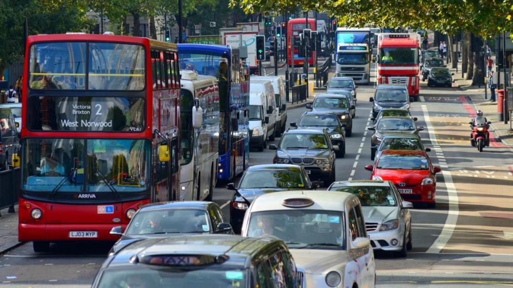 Лондон се превръща в скъпо място за колите на бензин и дизел