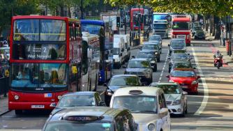 Лондон се превръща в скъпо място за колите на бензин и дизел