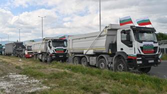 Кабинетът дава отстъпка от тол таксите само на 5% от превозвачите