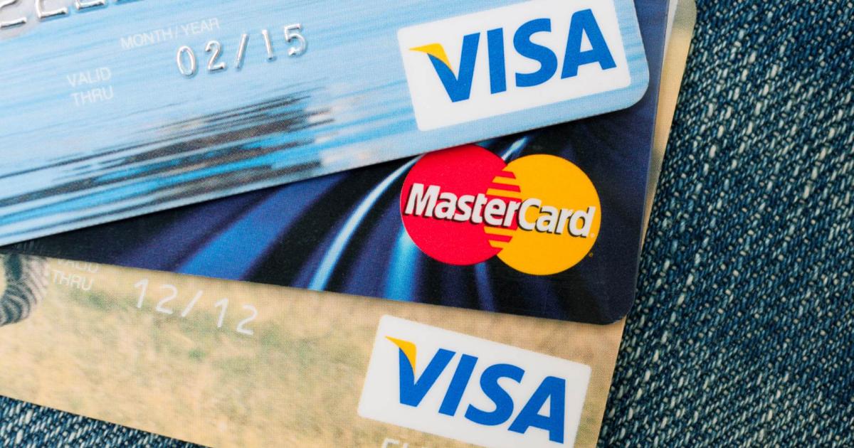 Международните картови оператори Visa и Mastercard планират да вдигнат таксите,