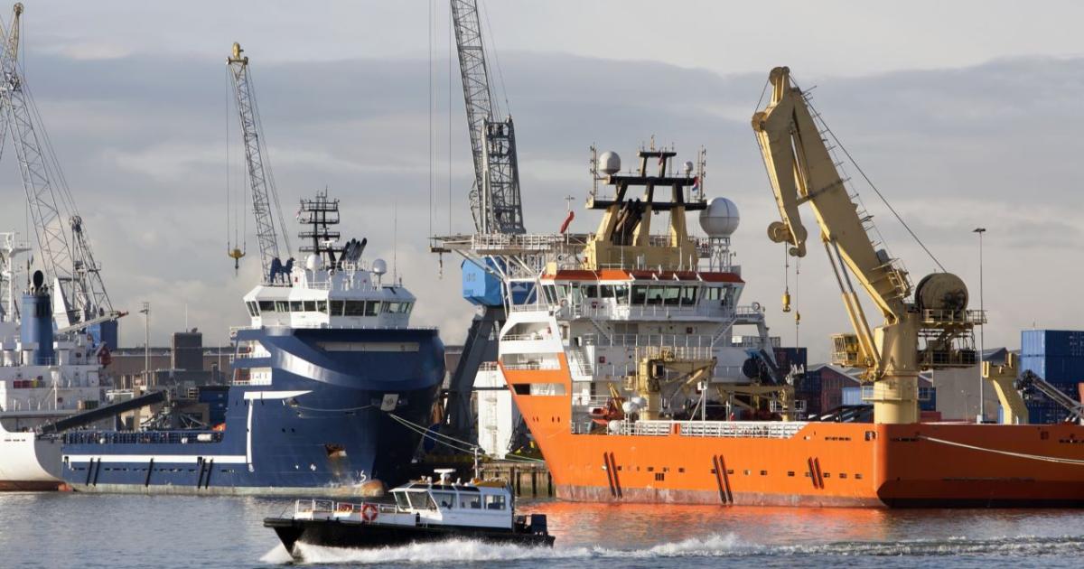 Пристанищата в цяла Европа се надпреварват да предефинират ролята си