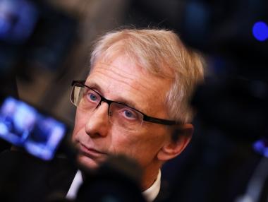 Седмични новини: Кабинетът запази инхаус-а; Бюджетни проблеми за икономиката