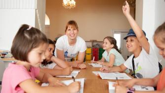 Учители будители на малки и големи