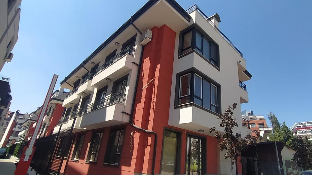 Студен фронт се задава и на жилищния пазар в България