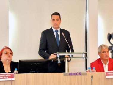 Железниците страдат от липса на над 2300 служители