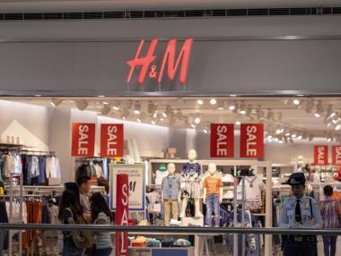 H&M започва да продава дрехи втора ръка в още една държава