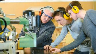 МОН вече има визия за развитие на дуалното обучение до 2030 г.