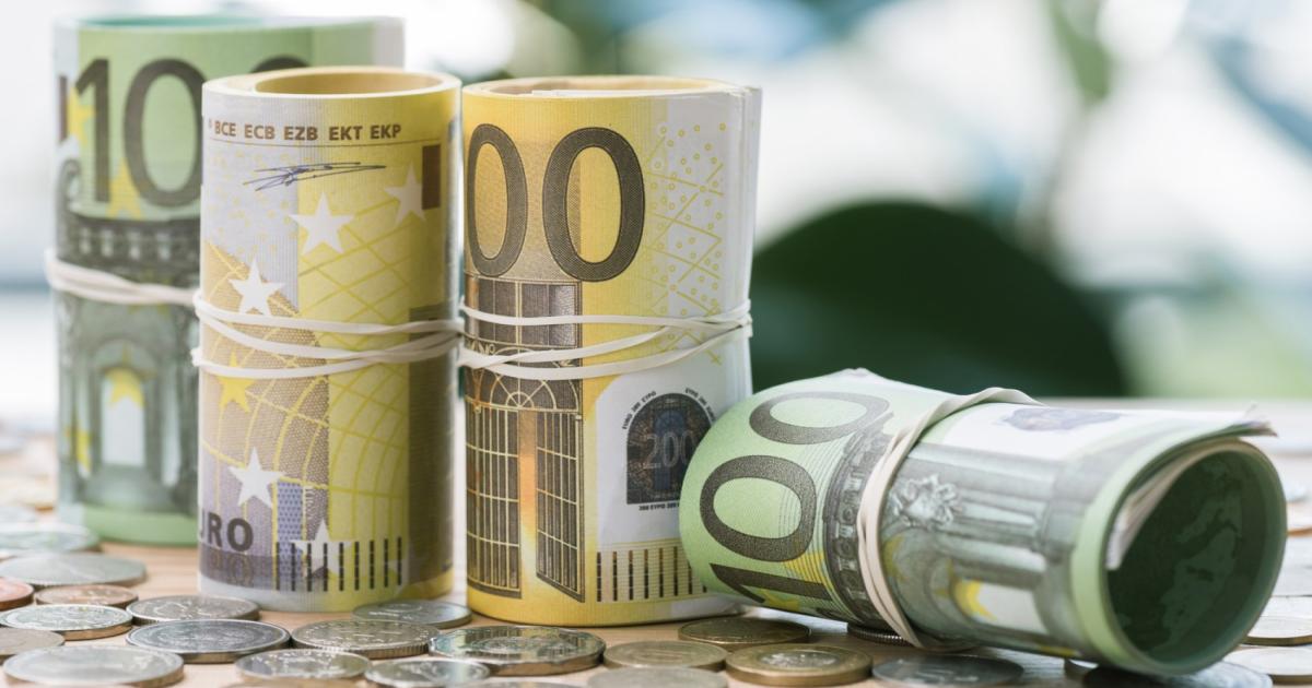 Еврото върви към най-дългата поредица от загуби заради прогнозите, че