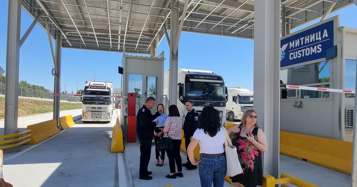 Митничарите ще могат да задържат пари в брой на границата