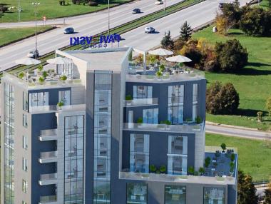 Глобалният оператор на споделени офиси IWG се разширява в България