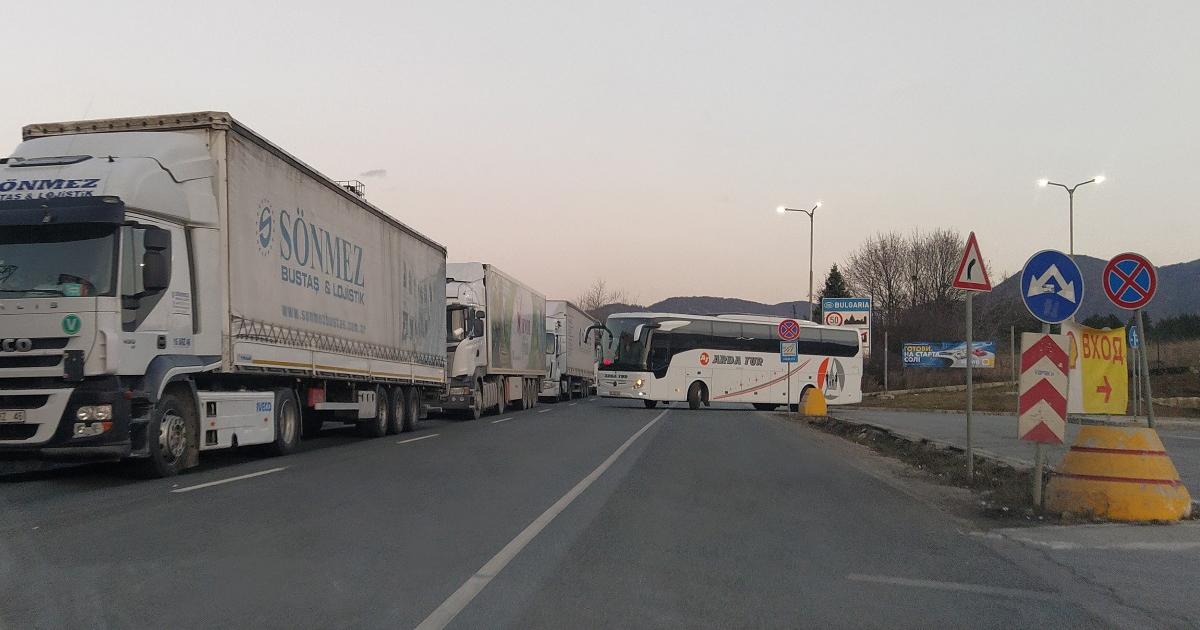 Българските превозвачи ще трябва задължително да връщат камионите си в