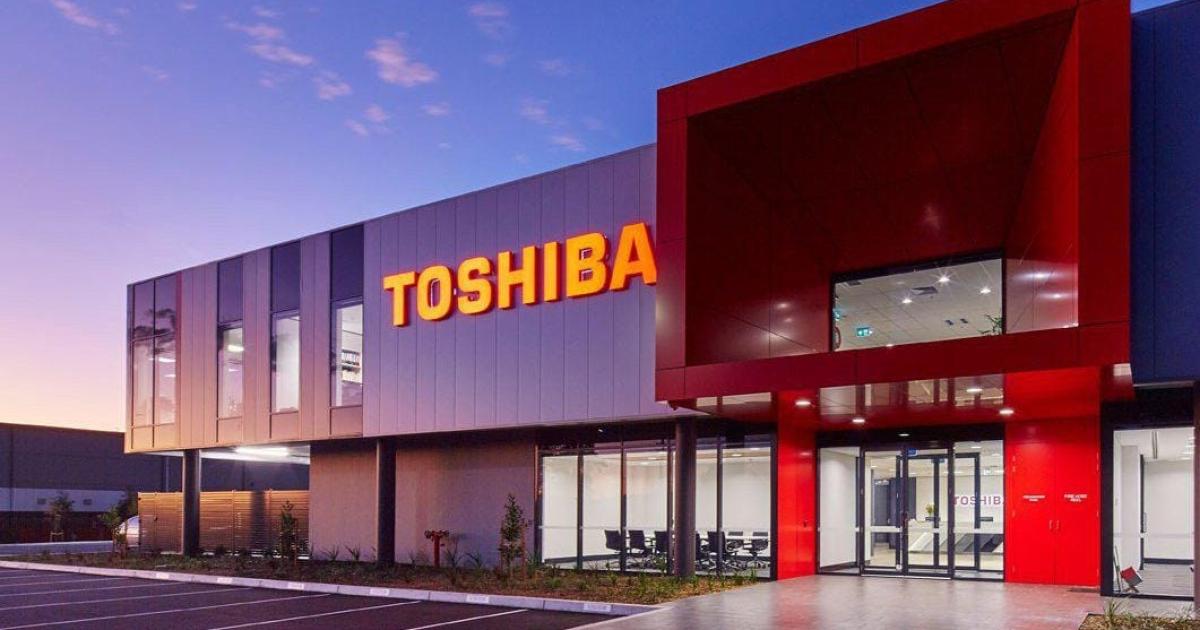 Toshiba обяви, че е приела предложението за придобиване от консорциум,