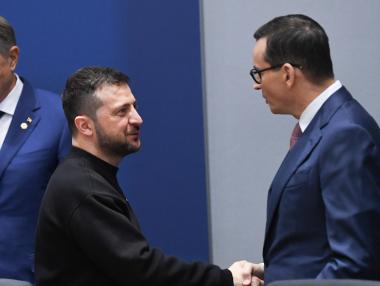 Полша спира да доставя оръжия на Украйна заради спора за зърното