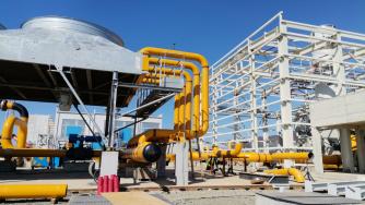 ЕС почти се отказва от руския петрол и газ, но не и от LNG