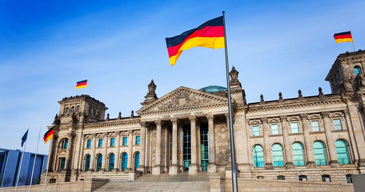 Перспективите пред бизнеса в Германия са се подобрили леко през