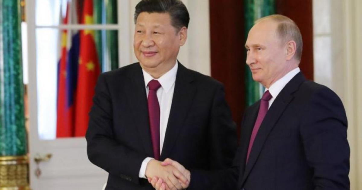 Китайските компании играят все по-важна роля в подпомагането на разкъсаната