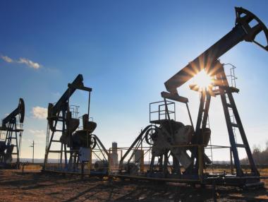 ОПЕК+ очаква цената на петрола да върви нагоре