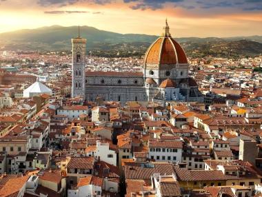 В опит да овладее жилищната криза: Флоренция ограничава Airbnb