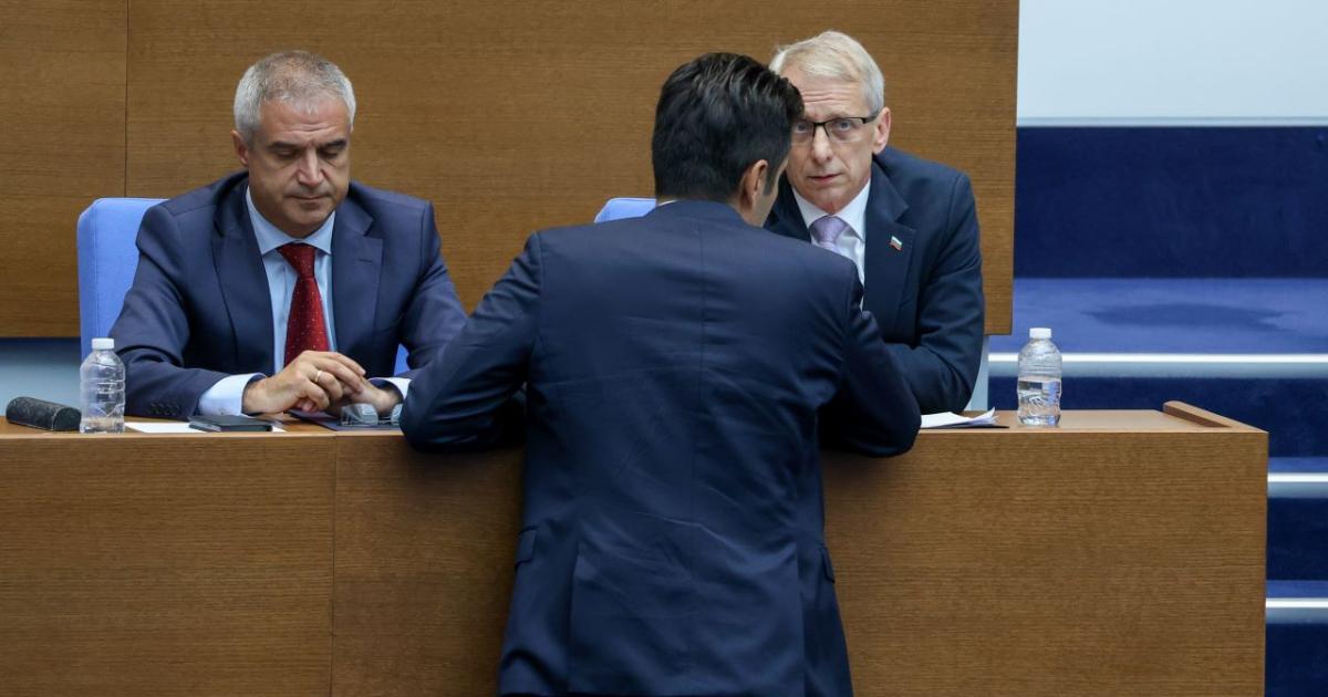 Ожесточен дебат с предизборен привкус. Така изглеждаше обсъждането в Народното