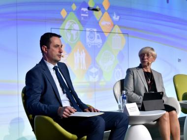 Догодина ще са достъпни 126 млн. лв. за интермодали и зарядни станции