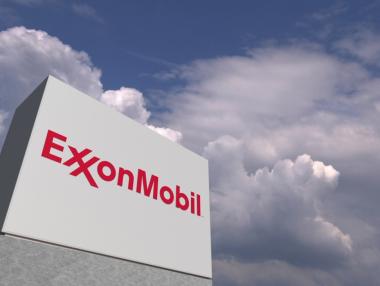 Сделка за $60 милиарда: ExxonMobil купува конкурента си Pioneer Natural Resources