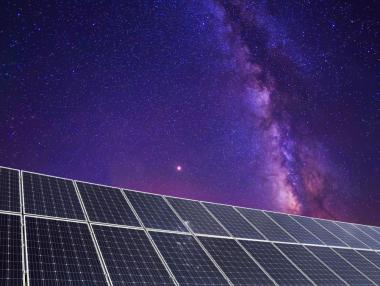 Гигантска слънчева космическа ферма може да обикаля около Земята до 2035 г.