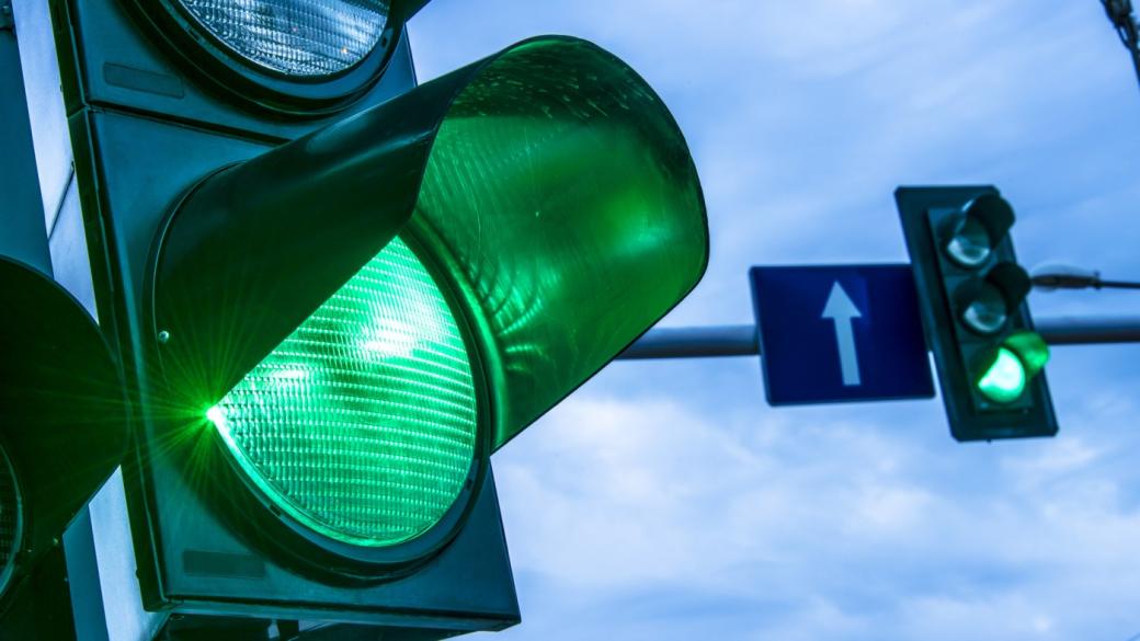 Google пуска AI решение за оптимизиране на градски светофари