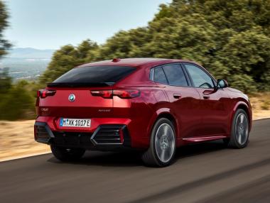 BMW премахва дилърите: Ще продава директно на потребителите в Европа