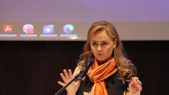 Министерството на туризма затваря очи пред проблемите на бранша