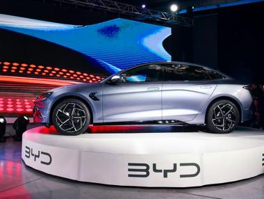 Компанията, която се състезава за световния връх на пазара на електромобили