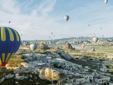 Uber вече предлага полет с балон