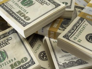 Глобален данък за милиардерите може да събира по $250 милиapдa гoдишнo