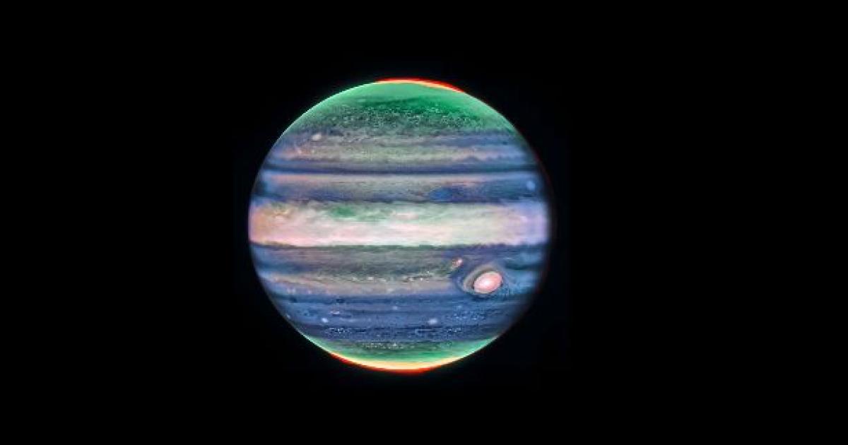 Юпитер е една от първите цели, наблюдавани от космическия телескоп