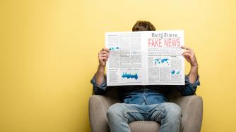 „Ако полеете лъжата с достатъчно истина, лъжата умира“