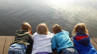 В повече от половината български общини раждаемостта расте