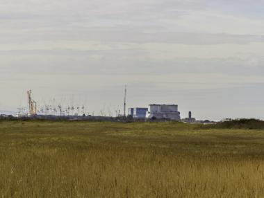 Какво се случва след затварянето на атомна електроцентрала?