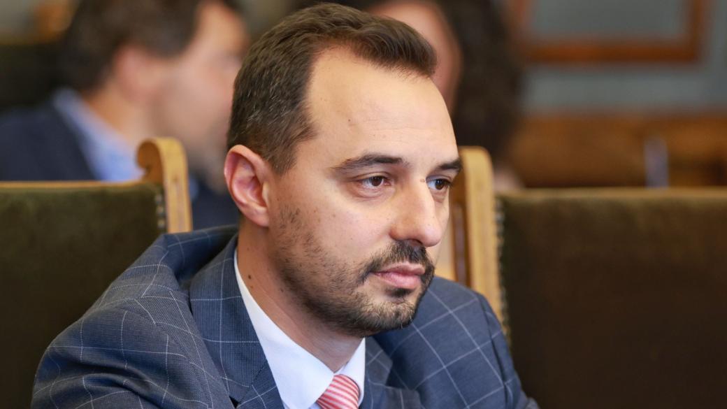 Министър Богданов открива най-мащабния кариерен форум за българи във Виена