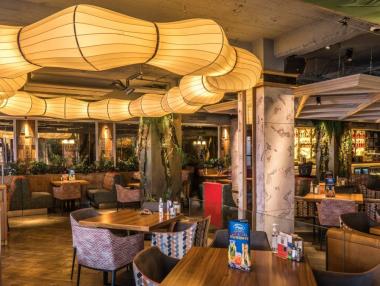 Happy отваря първи ресторант в Румъния