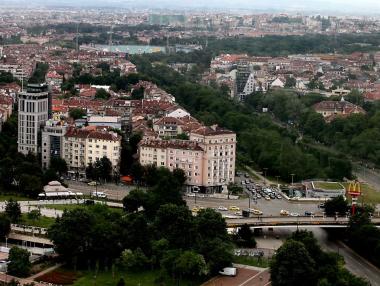 Вечерни новини: Нова платформа за имоти променя пазара; България се насочва и към малки модулни реактори