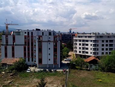 Вечерни новини: Състезанието за покупка на жилища свърши; Терзиев печели София окончателно